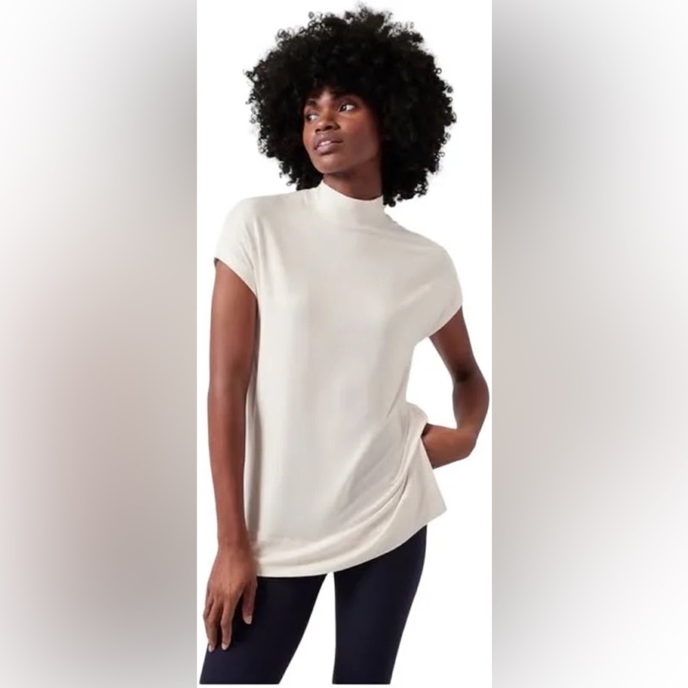 Athleta Weekender Tunic NWT